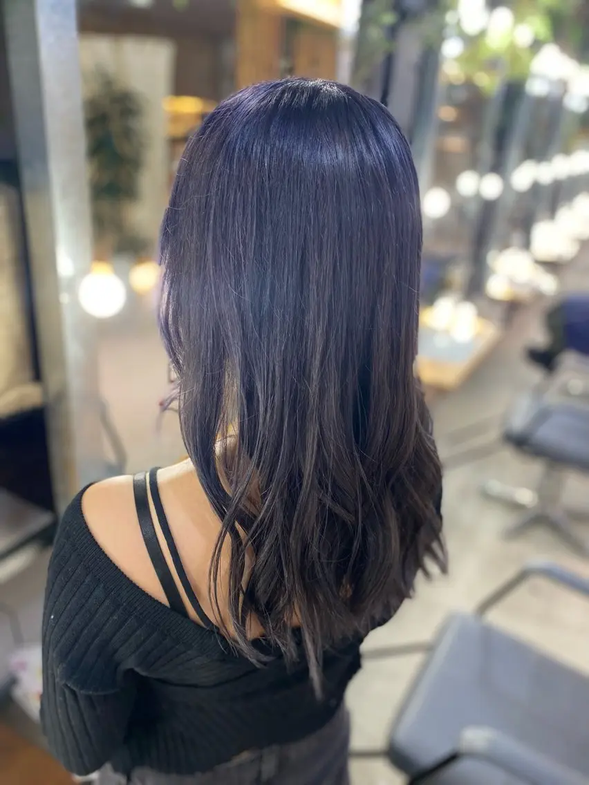 ロング カラー ラベンダーカラー シルバー 伊藤 裕也のヘアスタイル