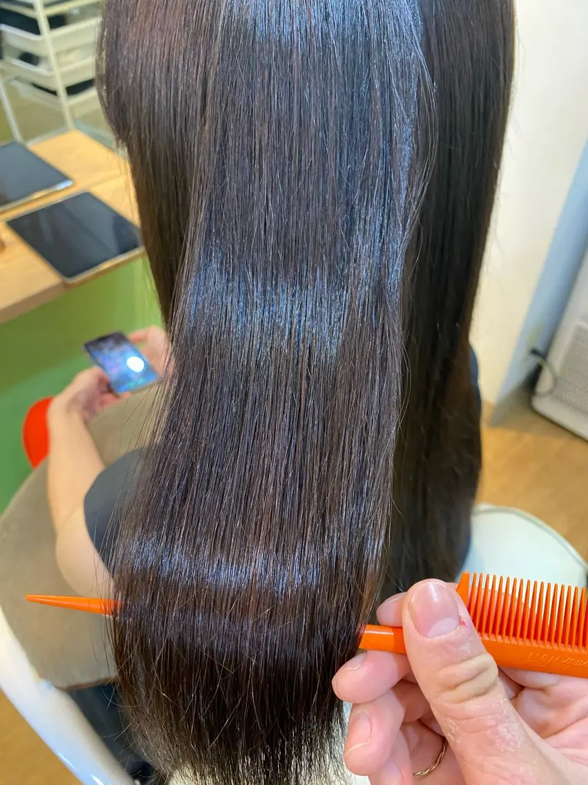 ロング パーマ 髪質改善 縮毛矯正 酸性ストレート ストレートパーマ 【エシカル】 HOSOMIのヘアスタイル