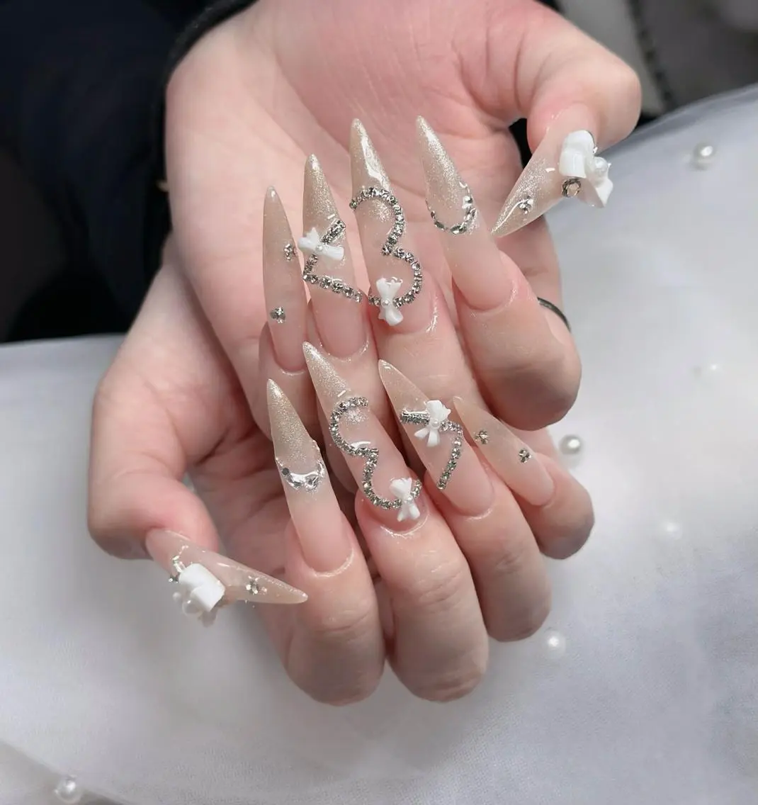 ネイル フレンチネイル ジェルネイル ハロウィン 韓国ネイル マグネットネイル ハンドネイル H.baby Nail Salonのネイルデザイン