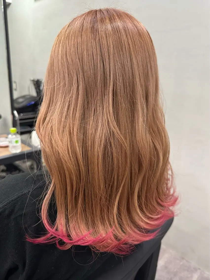 カラー vixus erinaのヘアスタイル