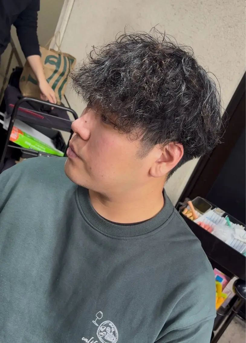 minimo特別価格メンズカット&パーマ&リペアトリートメントの写真