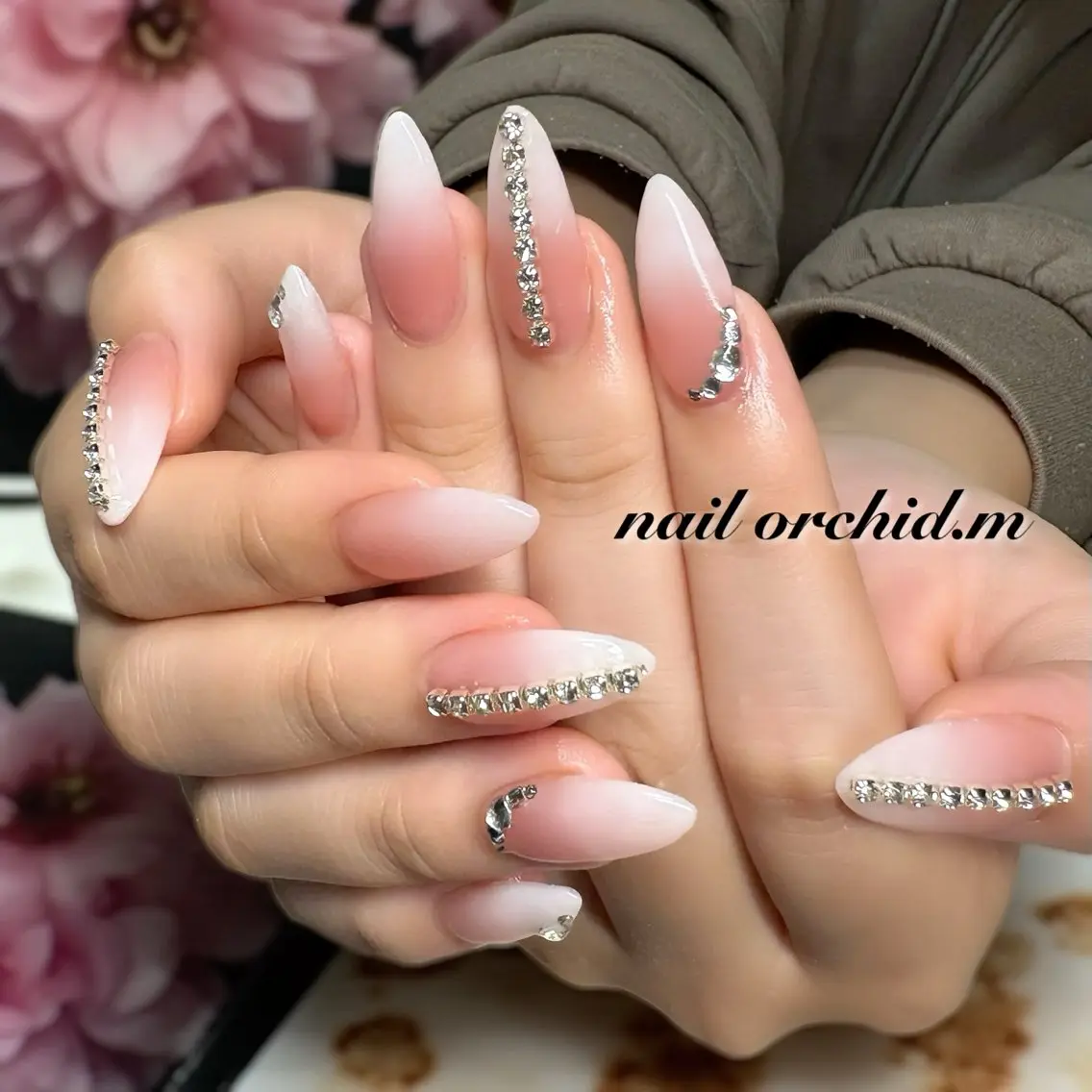 ネイル 長さ出し ハンドネイル orchid mikiのネイルデザイン