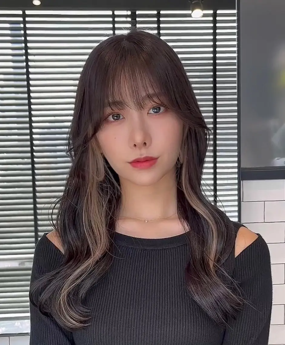 セミロング カラー カット ヘアカラー トリートメント 🌫️大人韓国ヘア 🌫️naoyaのヘアスタイル