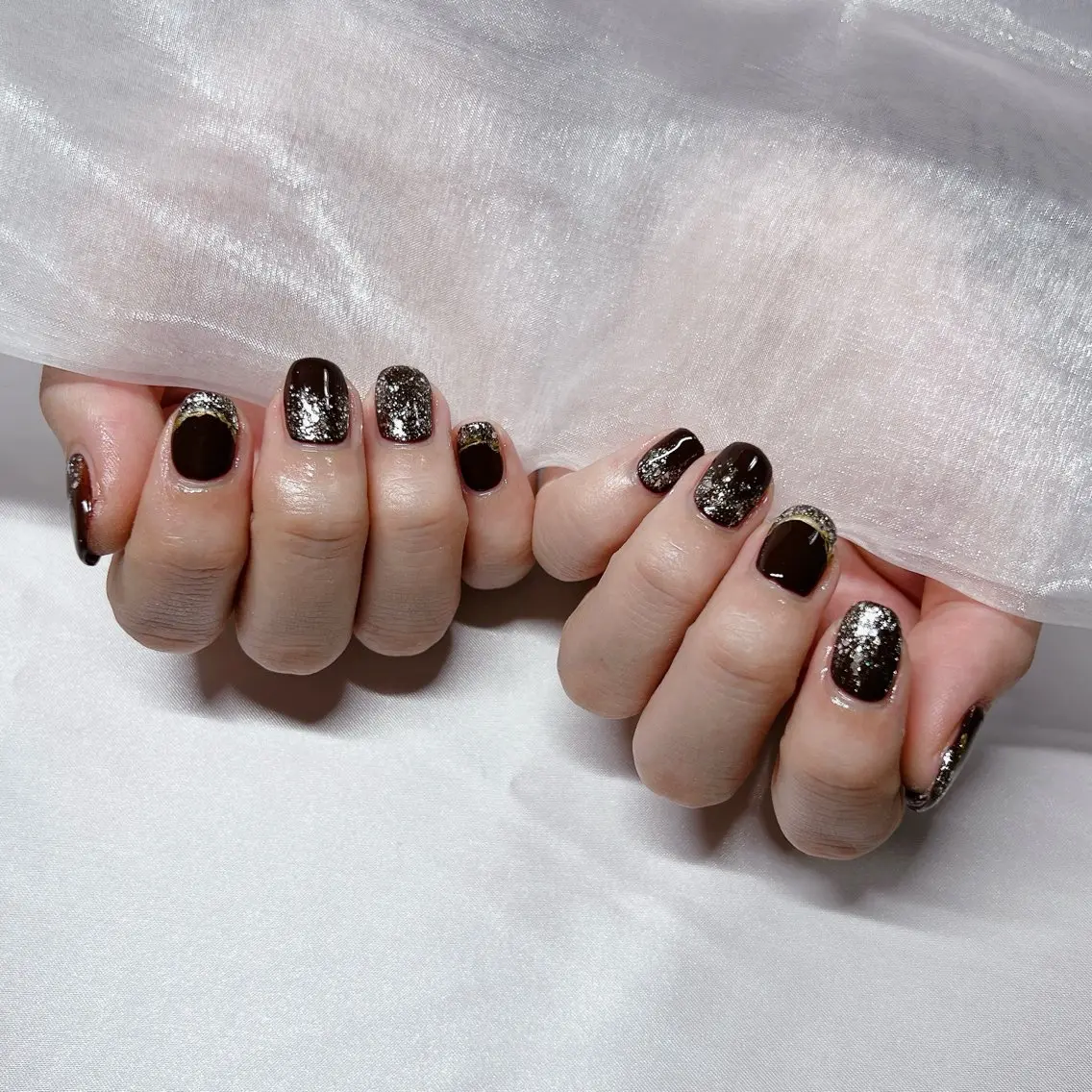 ネイル ジェルネイル 韓国ネイル ラメ(グリッター) マグネットネイル 持ち込み ハンドネイル nail salon Rewardのネイルデザイン
