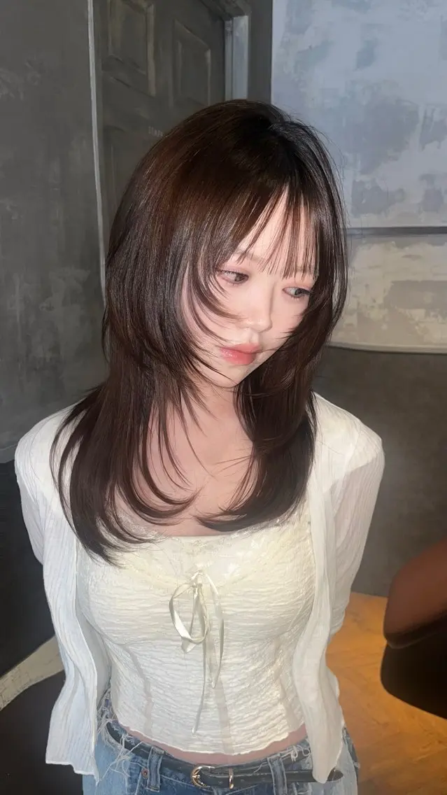 ロング ハッシュカット 韓国風ヘア レイヤーカット ロング 小顔カット カット bococa |向ヶ丘遊園/マナカのヘアスタイル