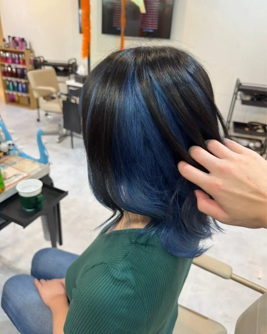 🫧【推しカラーにオススメ⚡️】ブリーチありインナーカラー➕3stepトリートメント🫧の写真