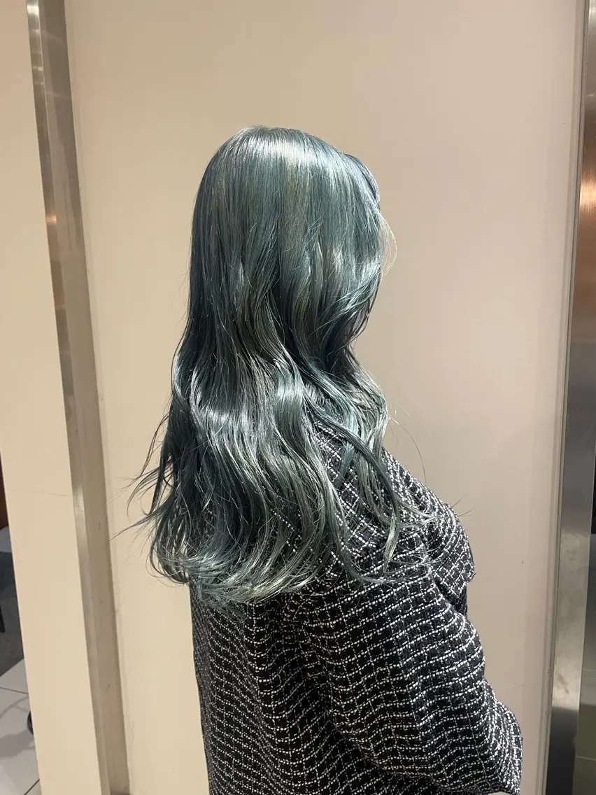 ロング カラー ブリーチ 透明感カラー ヘアカラー ハイトーン/ 髪質改善/ヒロタリカのヘアスタイル