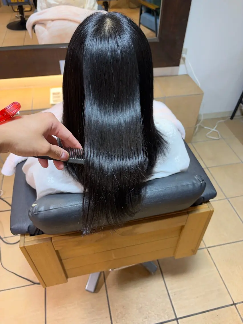 セミロング 切りっぱなしボブ ボブ 顔周りカット 髪質改善 韓国風ヘア カット ヘアカラー 酸性ストレート/ボブ /透明感/濱川響太のヘアスタイル