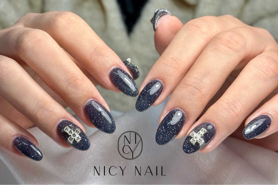 ネイル アートネイル オーロラネイル ブルー チークネイル フットネイル ハンドネイル Rika_ Nicy Nailのネイルデザイン