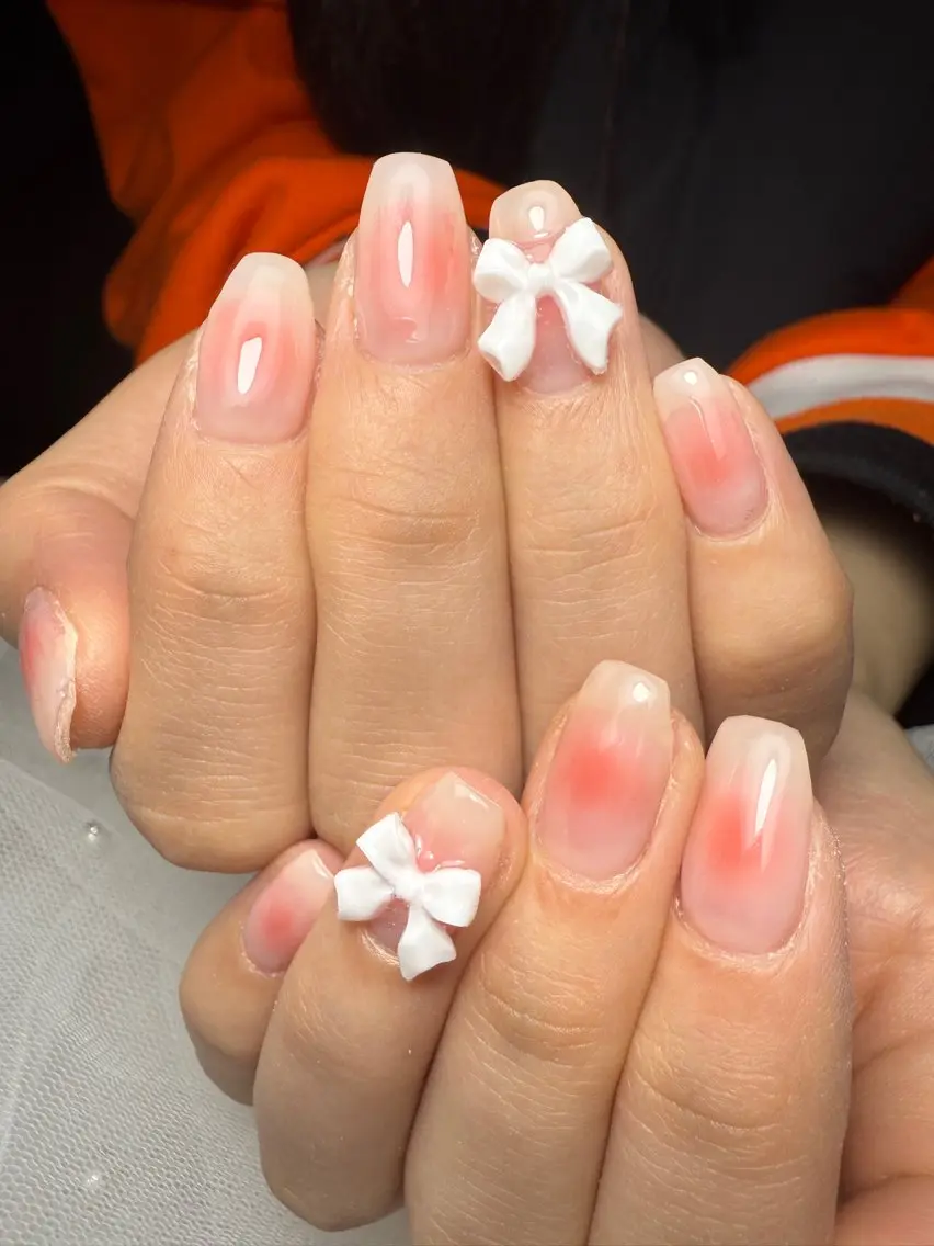 ネイル チークネイル M. nailのネイルデザイン