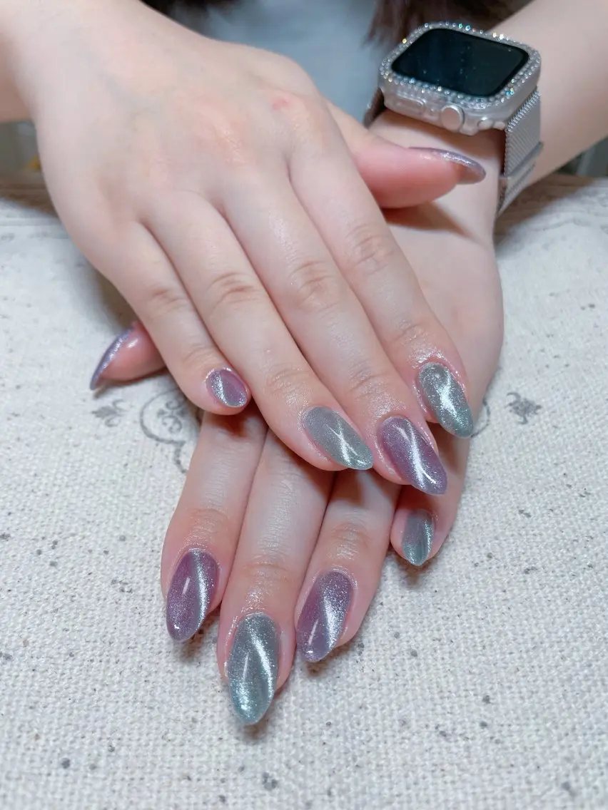 ネイル マグネットネイル ハンドネイル ハンドケア 💫ゆか_ Nailartistのネイルデザイン