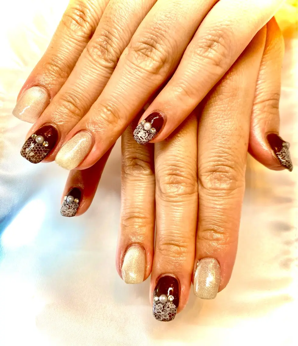 ネイル ブラウン レース マグネットネイル ハンドネイル Rafinesse Miwaのネイルデザイン