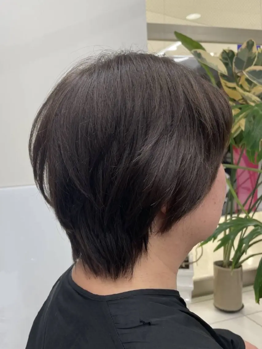 カラー TONI＆GUY酒井 紅氏朗のヘアスタイル