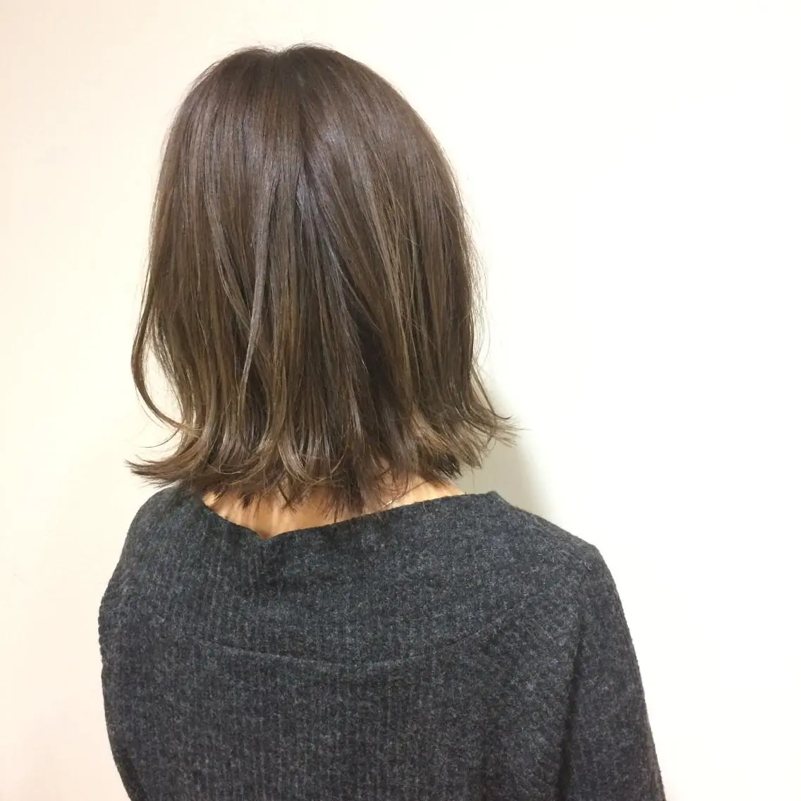 ショート ミディアム セミロング ロング カラー パーマ ヘアアレンジ メンズ メンズブリーチ メンズハイライト ブリーチ ハイライトカラー ハイライト 岡田 杏のエステ・リラクイメージ
