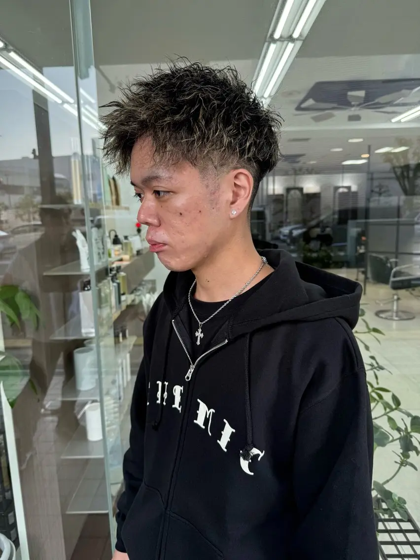 ショート パーマ メンズ メンズメッシュ カット ヘアカラー パーマ メンズパーマの達人 / タカシマダイスケのヘアスタイル