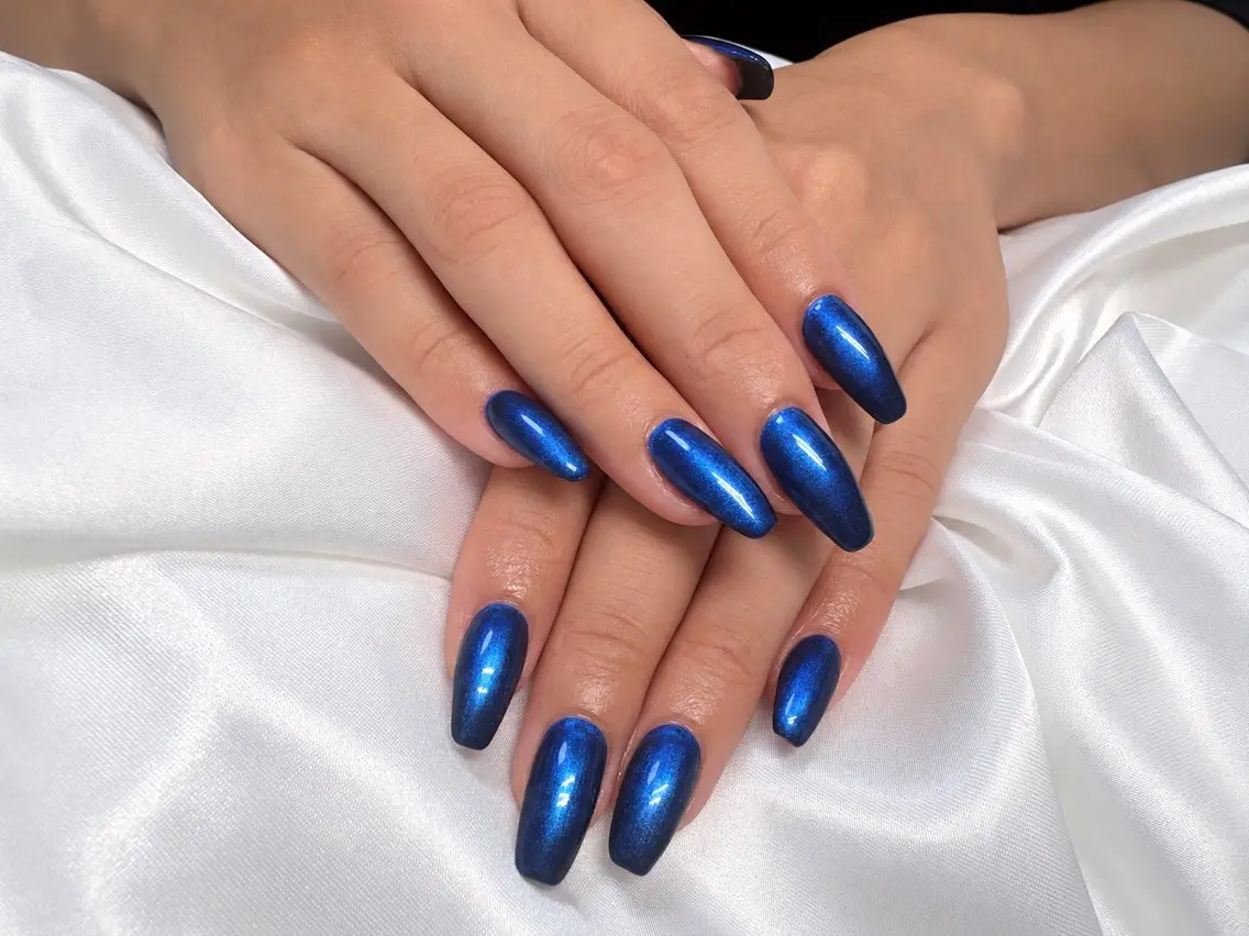 ネイル ブルー ワンカラーネイル スカルプネイル シンプルネイル VI NAILのネイルデザイン