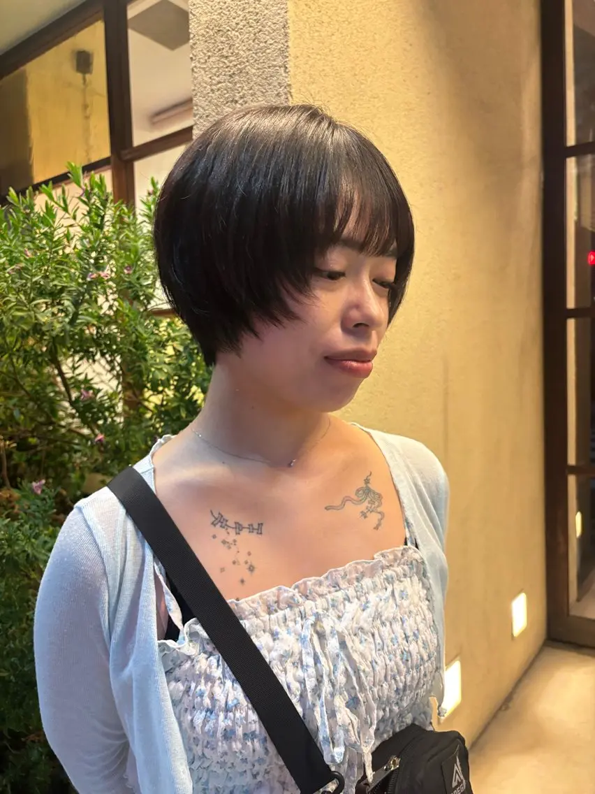 ショート hinano/ 梅田 カットモデルのヘアスタイル