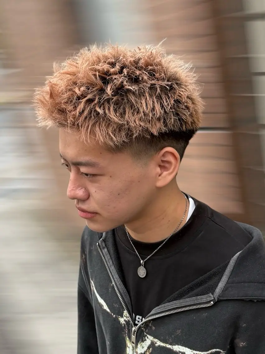ショート カラー メンズ スパイキーショート/ 海外風特化/田代悠大のヘアスタイル