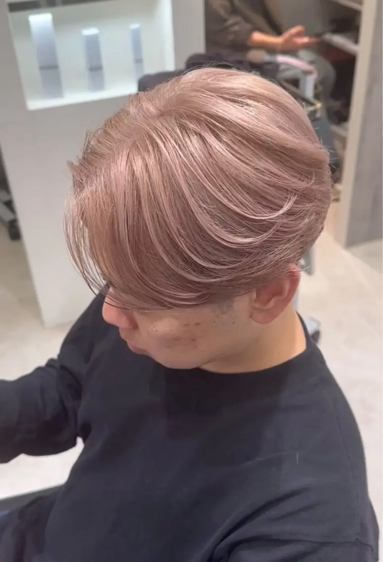 カラー メンズ メンズブリーチ メンズハイトーン ベージュカラー ブリーチ 透明感カラー カット ヘアカラー ❄️ホワイトカラー/ 理想カラー🪽のヘアスタイル