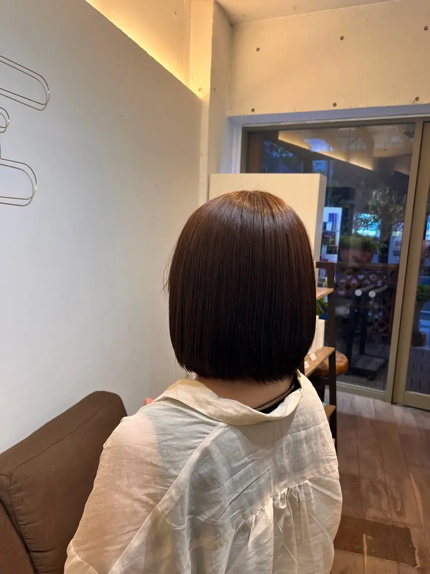 ミディアム ボブ 🫒オリーブカラー/ かれんのヘアスタイル