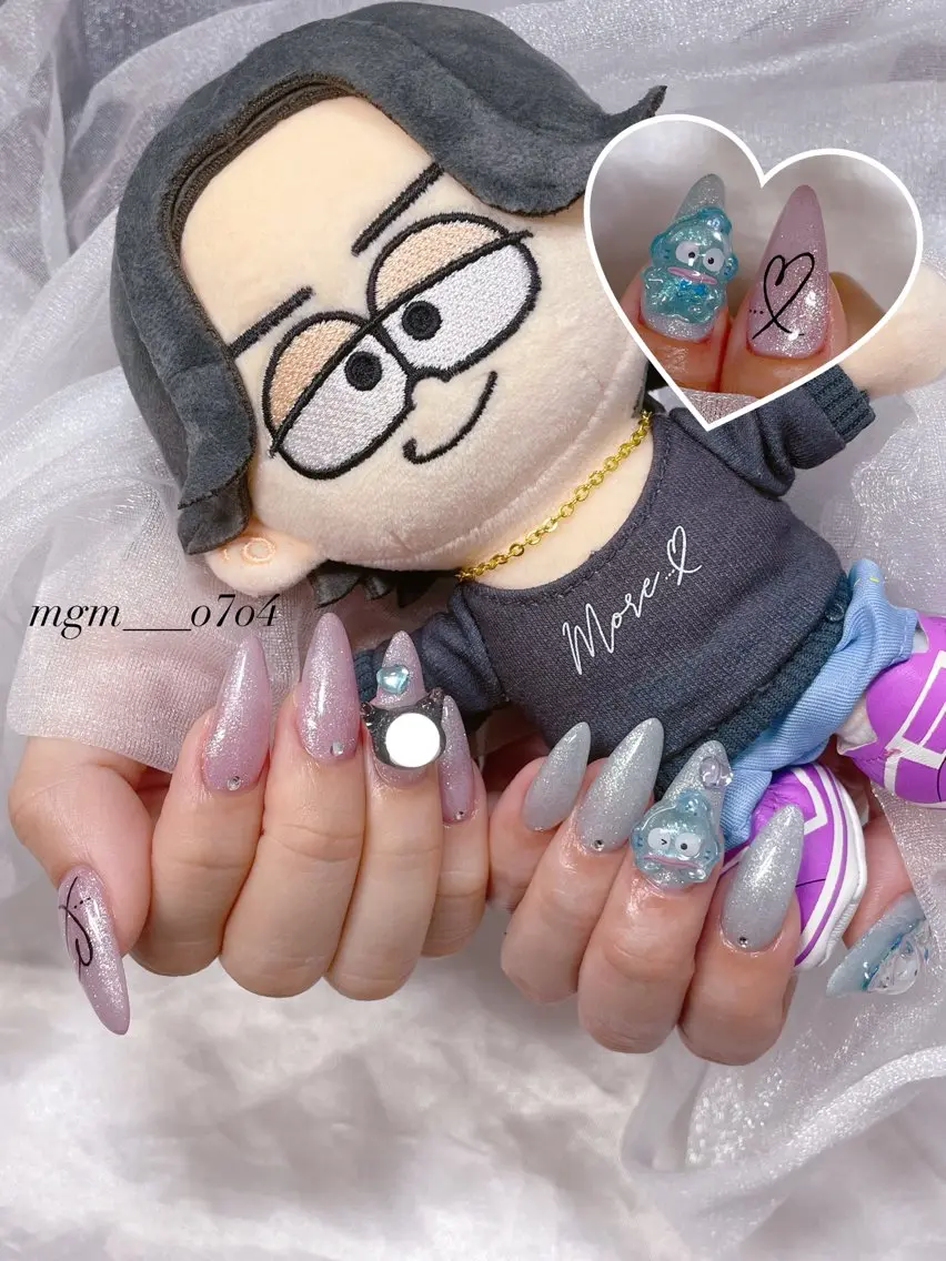 ハンドネイル ハンドケア MoON...❤︎ MeGuのネイルデザイン