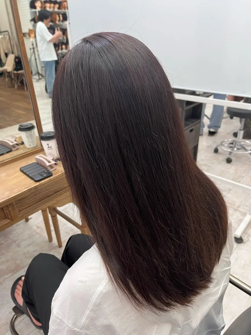 カラー ブラウンカラー ヘアカラー 縮毛矯正／艶カラー アオキタイキのヘアスタイル