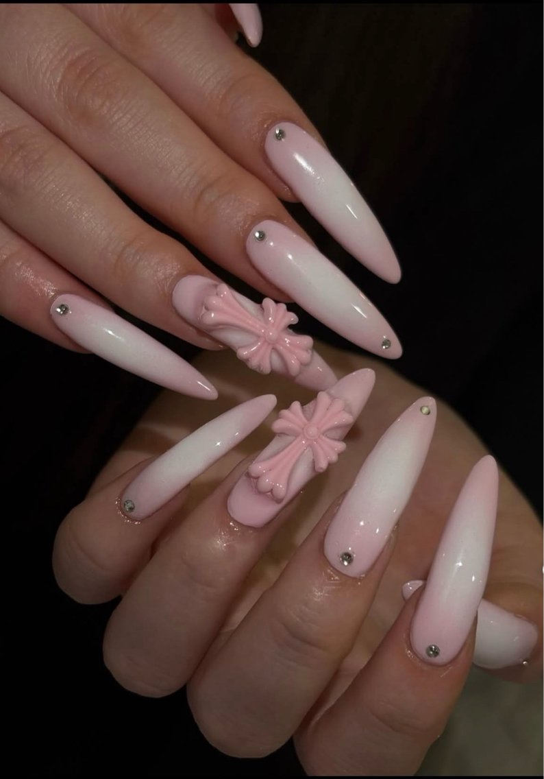 ネイル チークネイル ドット フットネイル フレンチネイル グラデーション ハンドネイル ハンドケア Nihonthy Nail 新宿のネイルデザイン