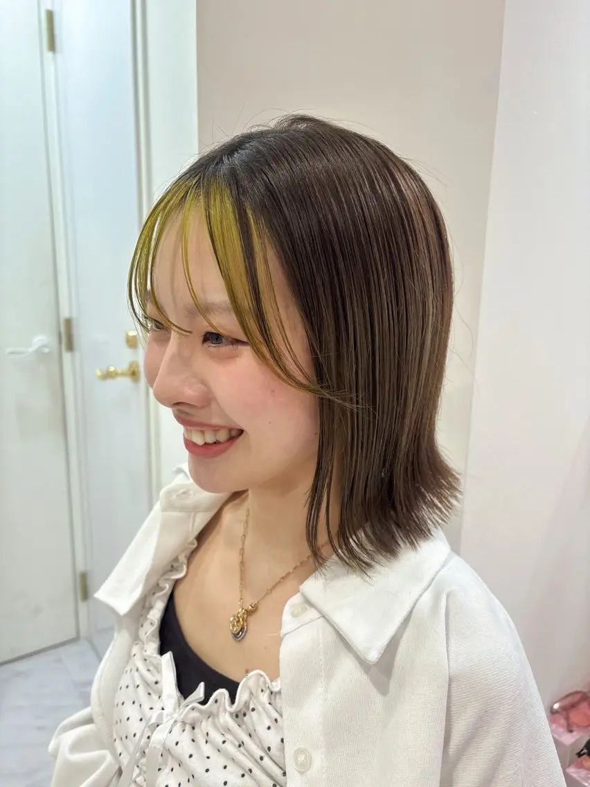 ショート ボブ MONA HARUNA💫のヘアスタイル