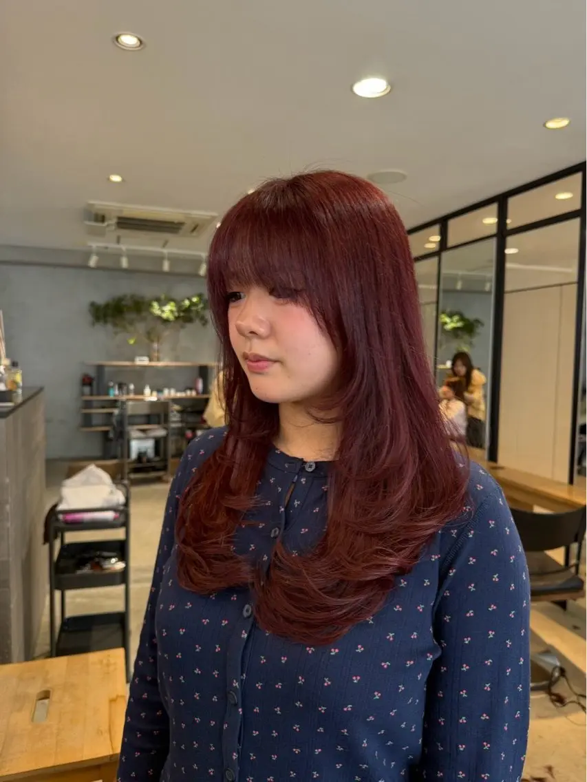 ロング カラー 末政 李椛のヘアスタイル