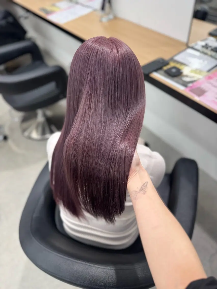 セミロング カラー ヘアアレンジ カット ヘアカラー トリートメント ヘアセット 🤍淡色ピンク&ラベ ンダーYUKI🤍のヘアスタイル