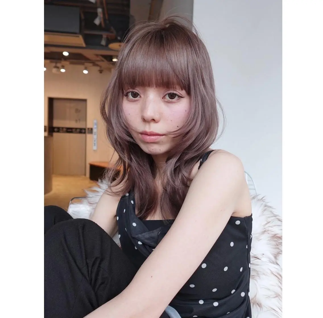 セミロング カラー セミロングレイヤー ベージュカラー ラベンダーカラー ラベンダーベージュ レイヤーカット カット ヘアカラー トリートメント ITbyALBUM 浦和店のヘアスタイル