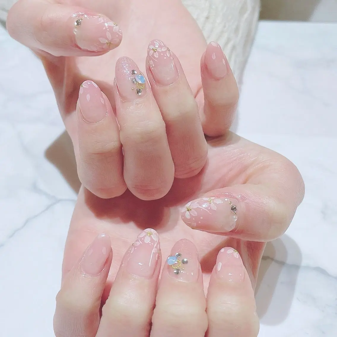 ネイル 持ち込み ネイルサロン Belleのネイルデザイン