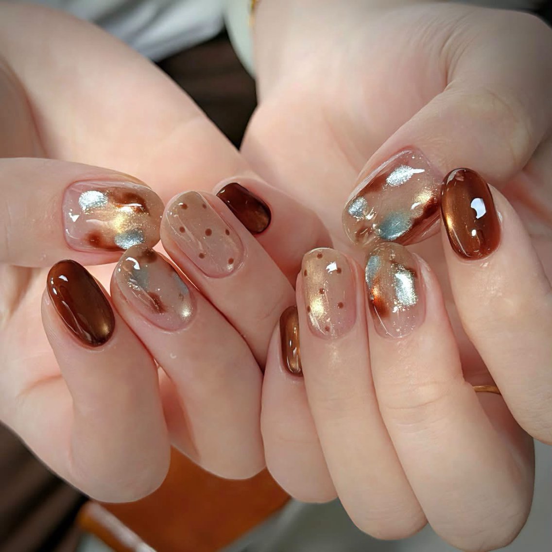 ネイル オーロラネイル 氷ネイル・うるうるネイル 韓国ネイル 水色 夏ネイル ハンドネイル キラキメ 博多nail💅のネイルデザイン
