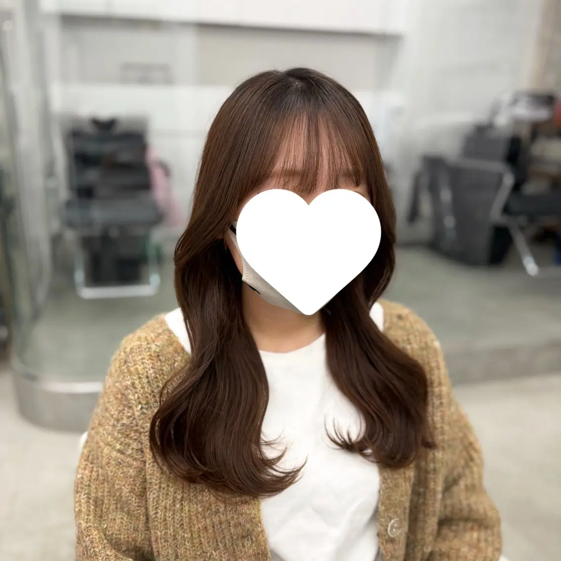セミロング カット 髪質改善×ブリーチ なしカラー/桃愛のヘアスタイル