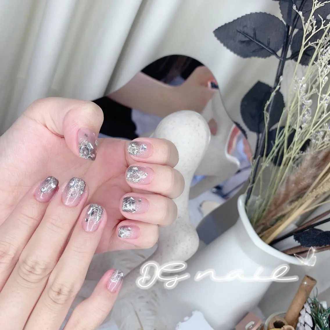 ネイル DG nailのネイルデザイン