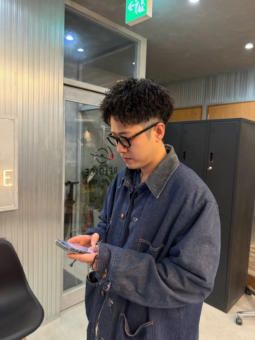 ショート メンズ メンズパーマ 刈り上げ ✂︎SAITOU AKIRA✂︎のヘアスタイル