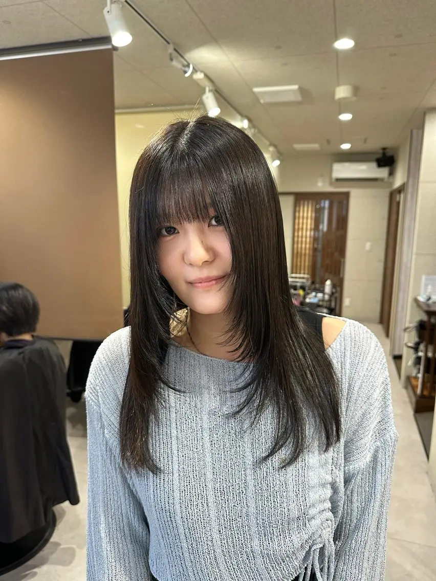 セミロング カラー 顔まわりレイヤー レイヤーカット 遠藤惟斗/渋谷/ 透明感カラーのヘアスタイル