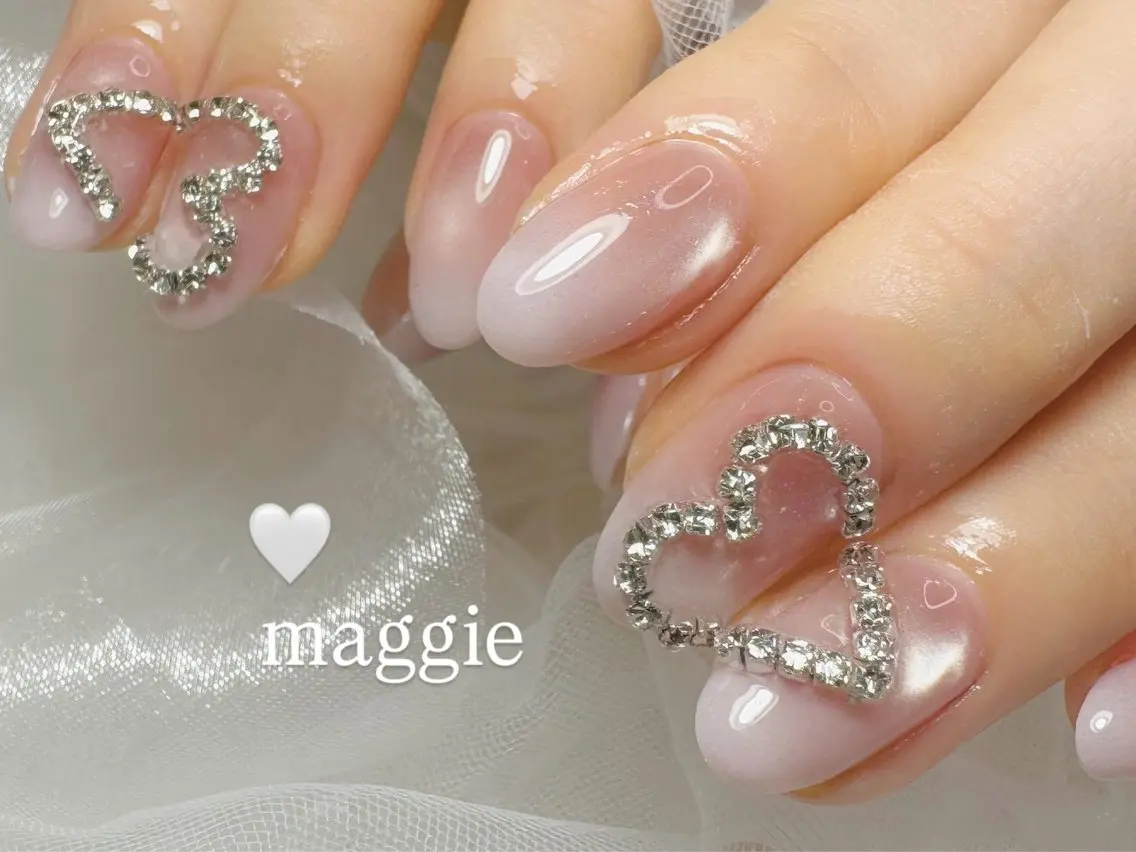 ネイル Maggie staffのネイルデザイン
