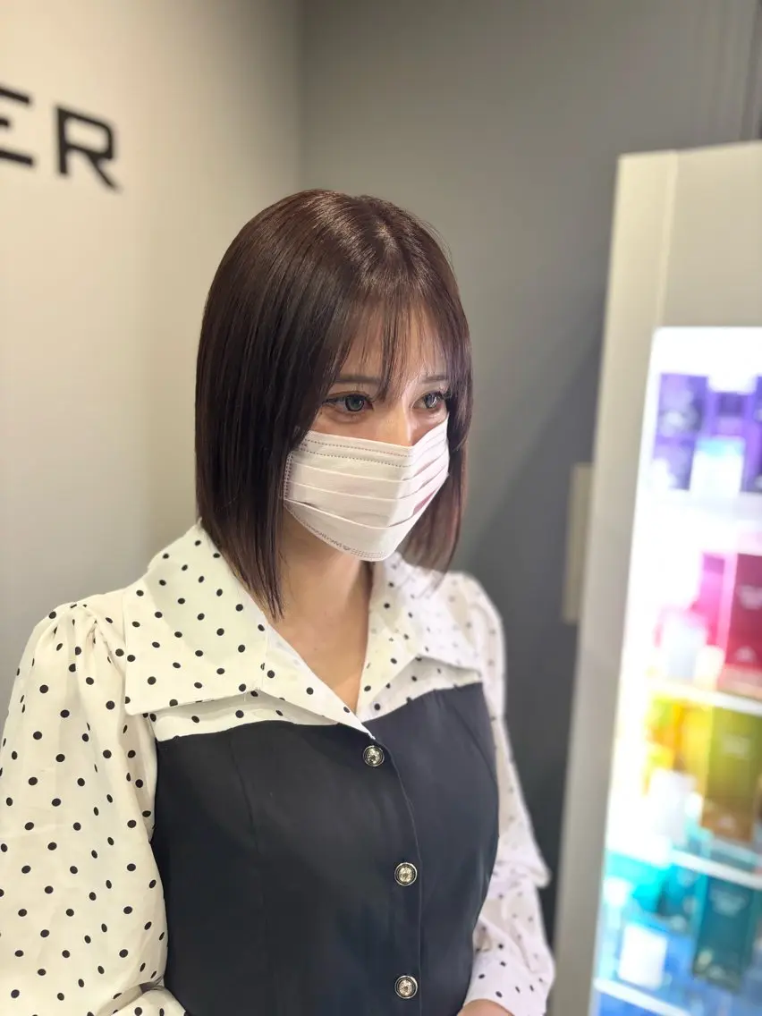 ショート カラー ブラウンカラー チョコレートブラウン カット ヘアカラー ✂︎GLITTER ✂︎Yuu✂︎のヘアスタイル