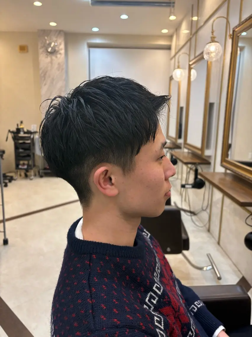 メンズ アップバング 関口 武侍のヘアスタイル