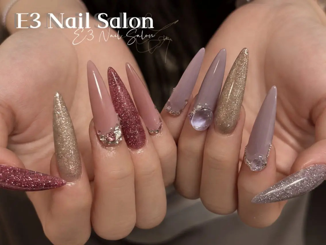 ネイル アニマル柄 オーロラネイル べっ甲ネイル ボルドー ブラウン ハンドネイル E3 Nail Salonのネイルデザイン