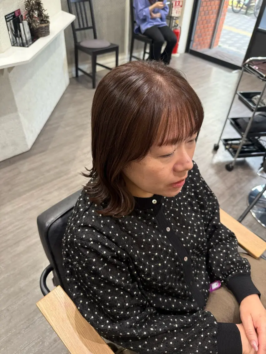 ミディアム カラー ブラウンカラー オリーブブラウン ヘアカラー トリートメント 艶髪レイヤー上田 紗也🇰🇷💗のヘアスタイル