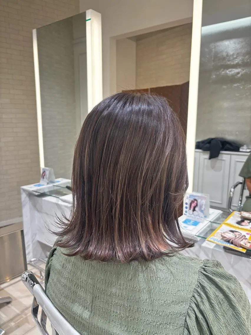 ミディアム ハイライト カット ヘアカラー 🎀レイヤーカット 本日予約可/松田一成のヘアスタイル