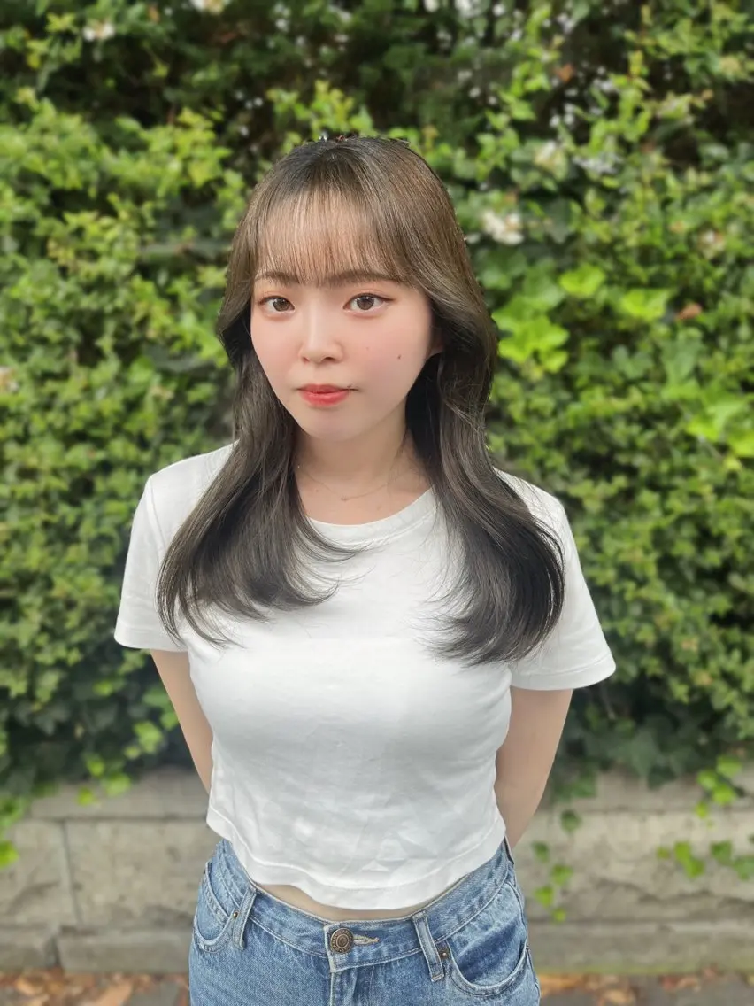 セミロング カラー 垢抜けレイヤー✂️ RYOTAのヘアスタイル
