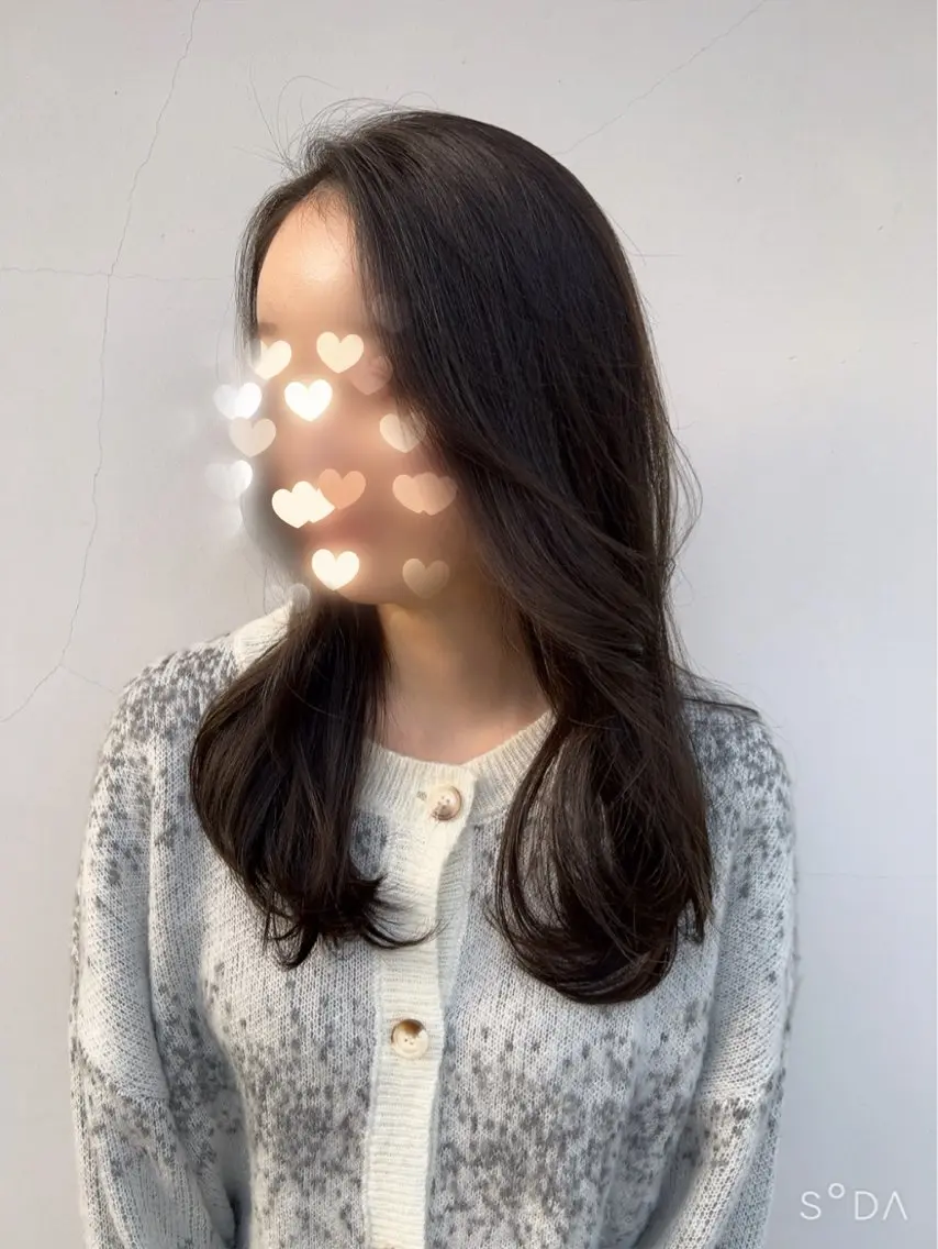 ロング レイヤーカット 和木田 朱里のヘアスタイル