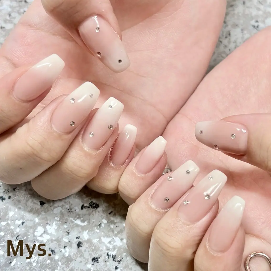 ネイル ハンドネイル Mys. 三上紗紀のネイルデザイン