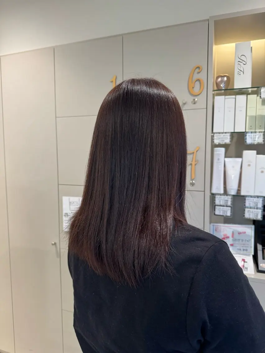 セミロング カラー ヘアカラー CRECE💫永尾 胡桃のヘアスタイル