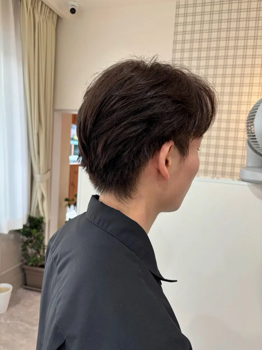 カラー メンズ 吉村 優妃莉のヘアスタイル