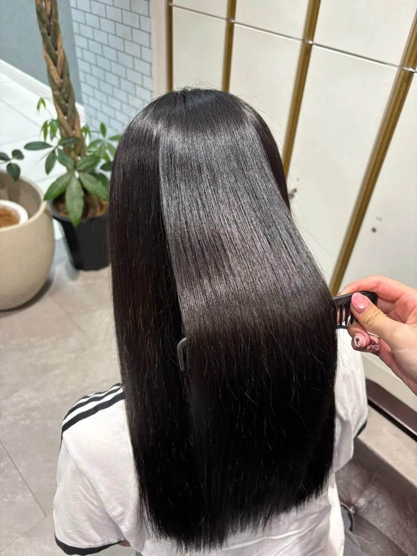ロング カット ヘアカラー トリートメント 艶髪/透明感カラー 🫧韓国ヘアのヘアスタイル