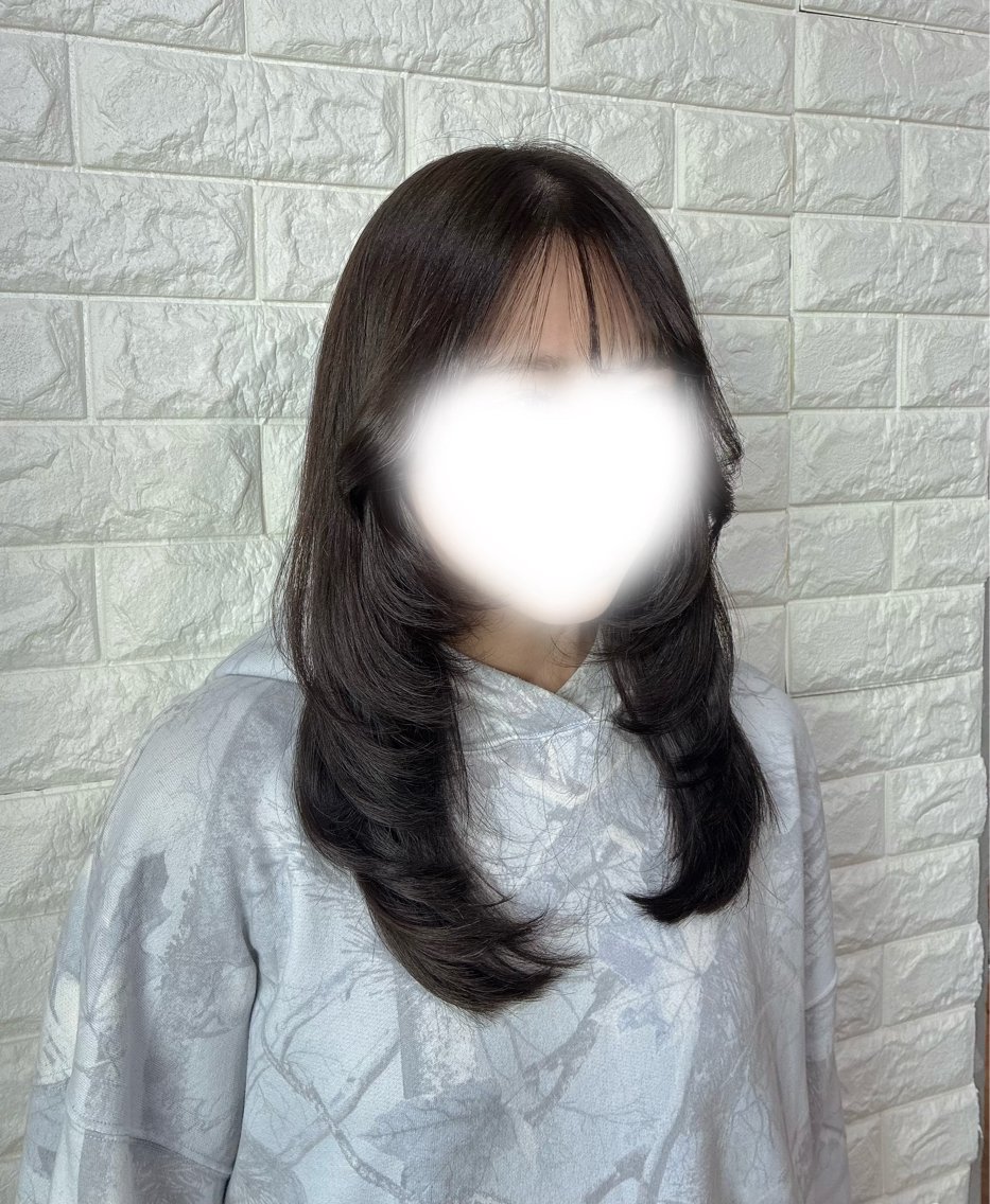 カラー グレージュ 金子 千桜のヘアスタイル